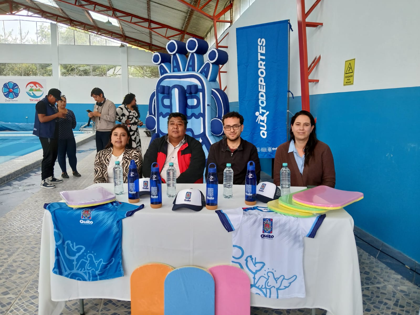 Inauguración Curso de Natación en la Piscina Municipal Yaruquí